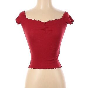 Hollister Size XXS Red Scalloped Fitted T Shirt